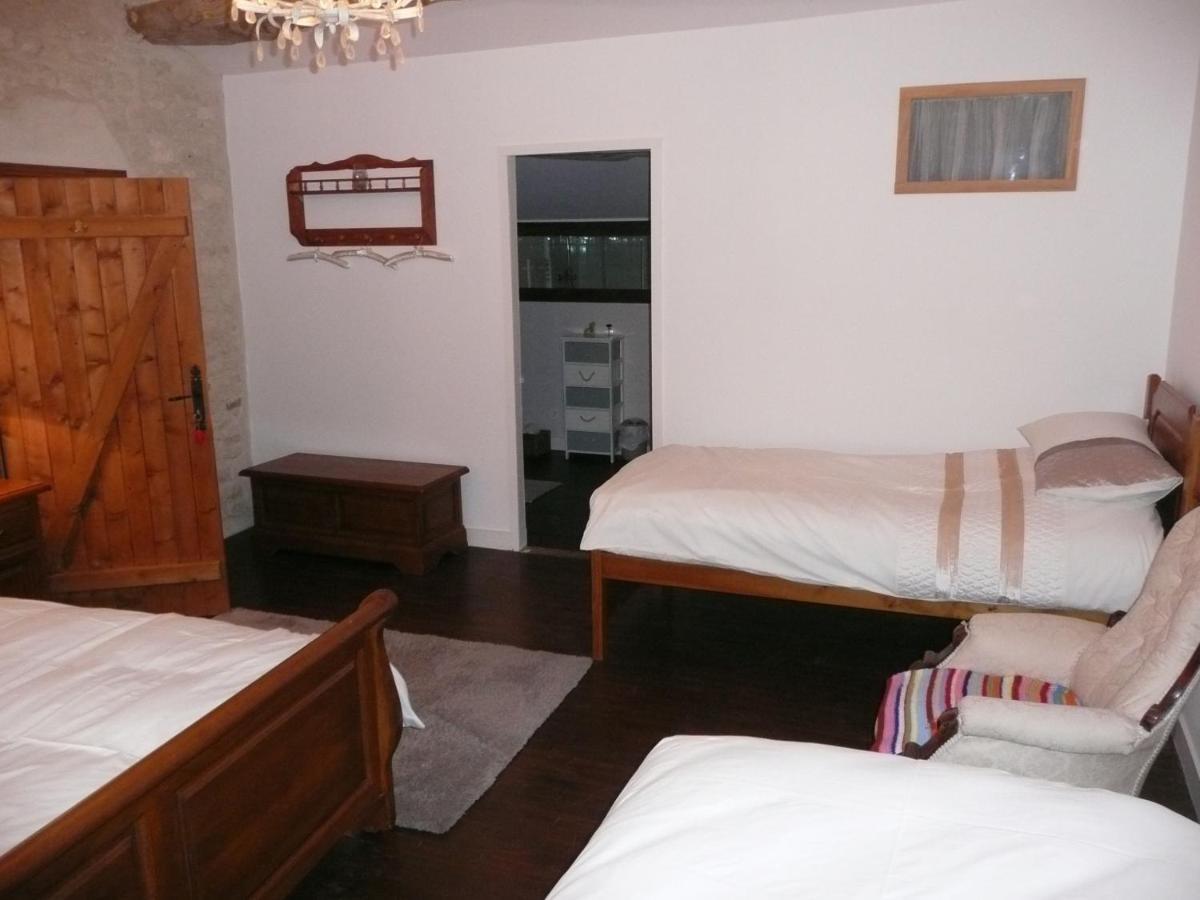 Maison Blanc Bed & Breakfast Gibourne Exterior photo