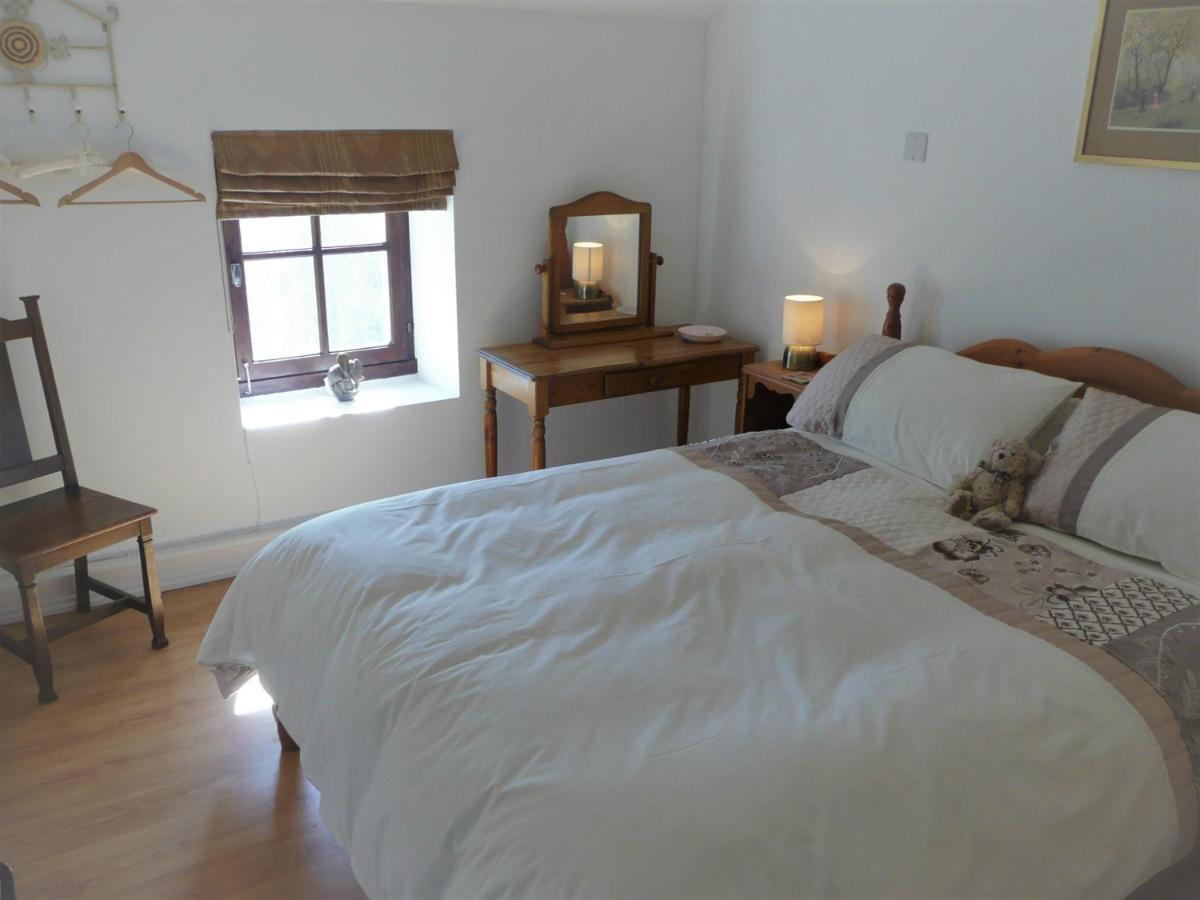 Maison Blanc Bed & Breakfast Gibourne Exterior photo